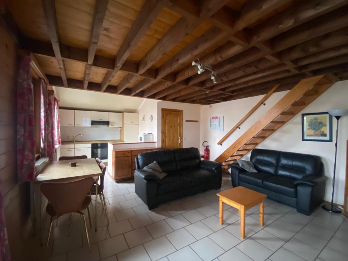 Aux 4 Chalets 布永 外观 照片